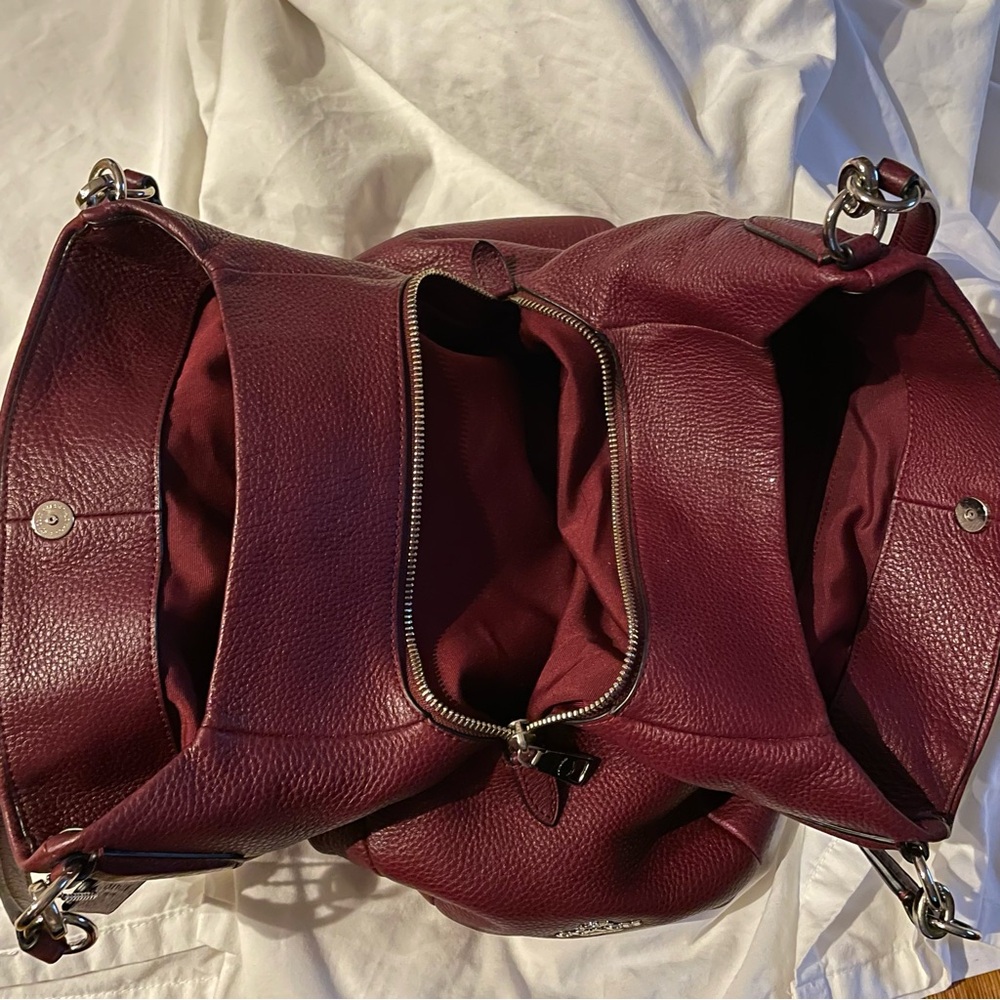 Coach Phoebe Pebbled Leather Shoulder Bag In Burgundy - Picture 4 of 5